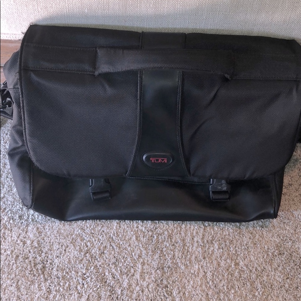 Men’s Tumi Slim Briefcase